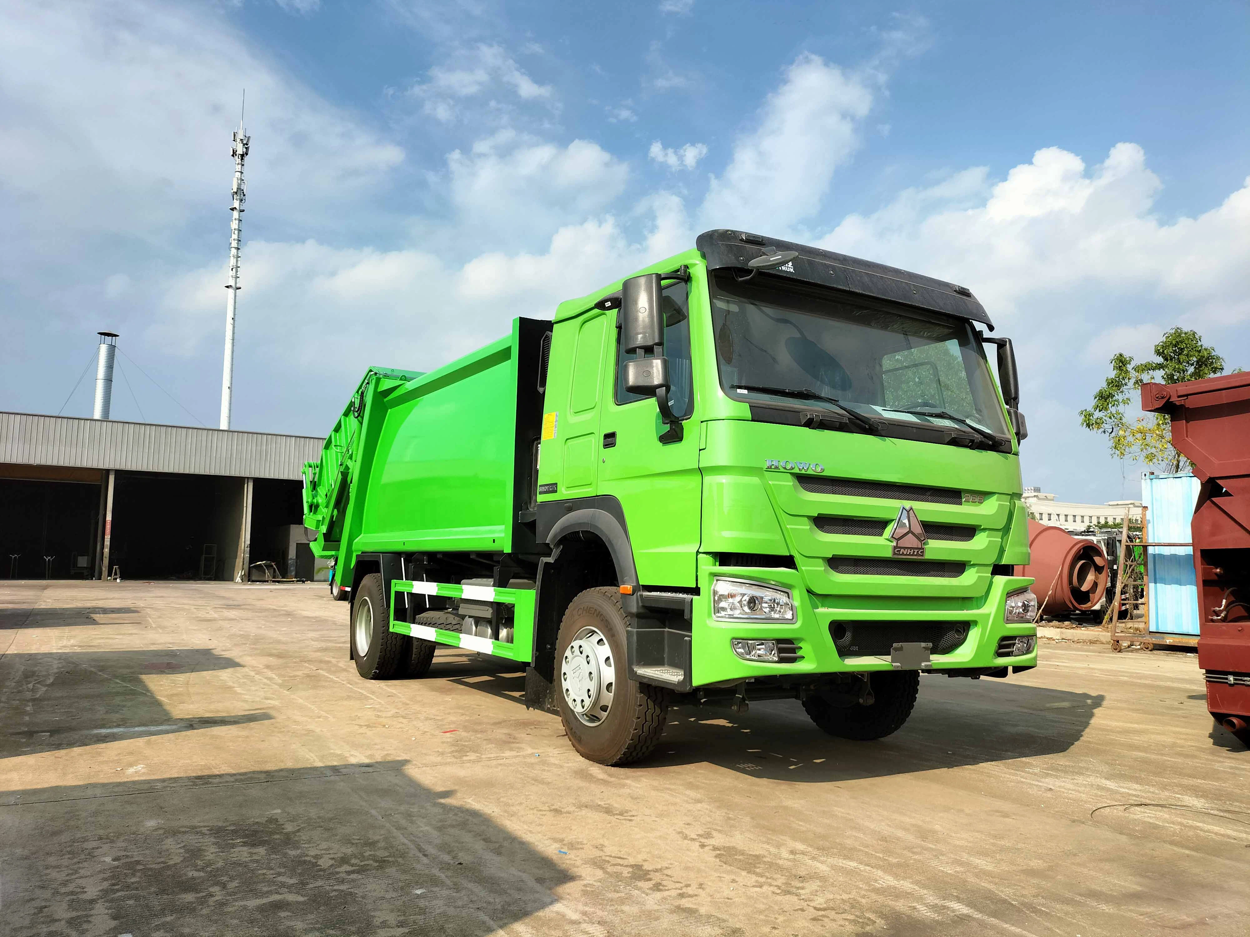 China High Quality SINOTRUK HOWO Packer Garbage Truck