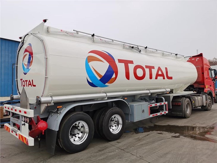 China High Quality 28000 Liters Oil Fuel Tanker Trailer Manufacturers, Suppliers Factory