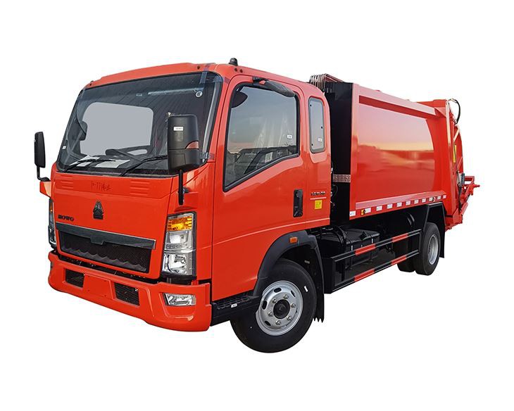China High Quality SINOTRUK 8CBM Rear Loader Truck Manufacturers ...